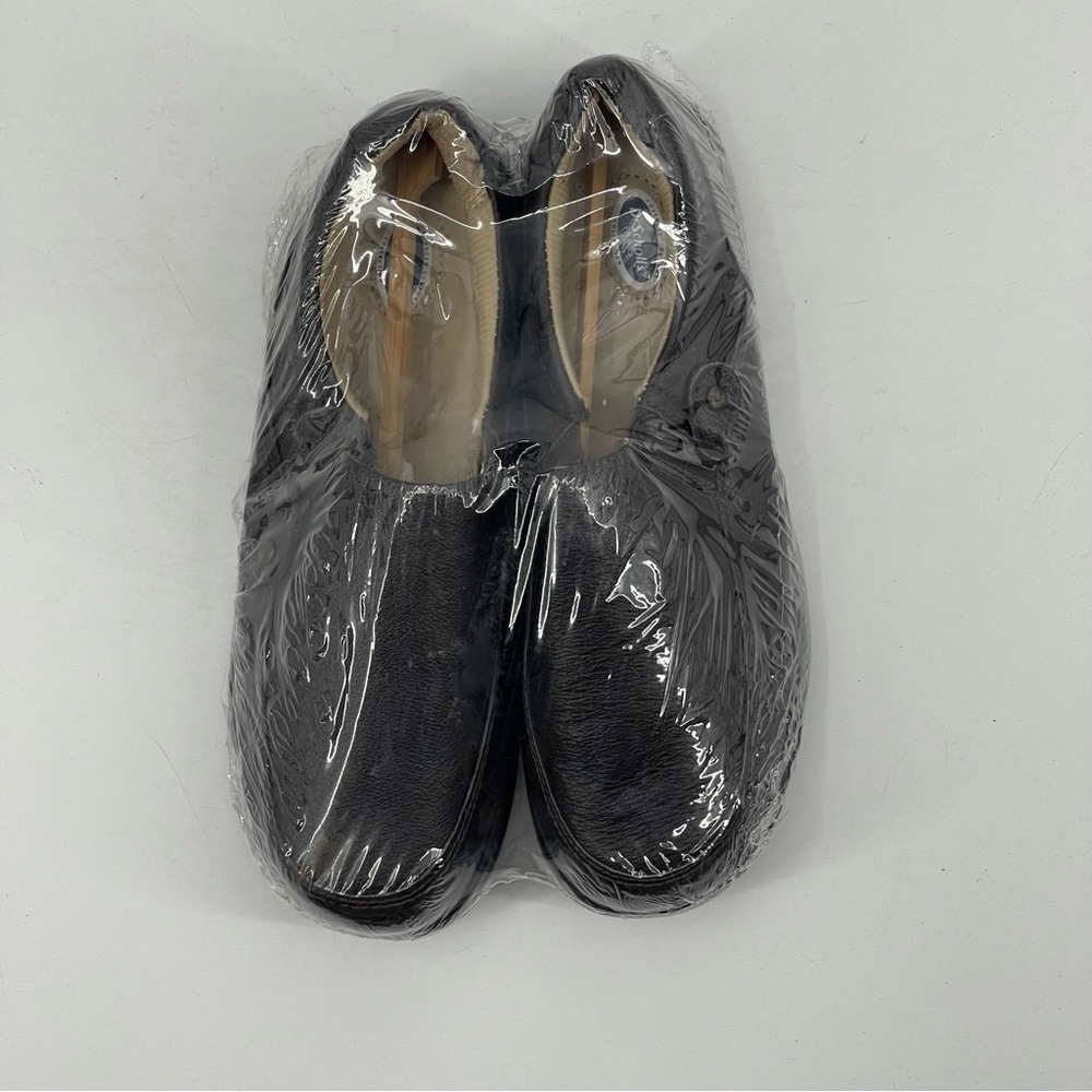 DR. SCHOLLS BLACK SHOES , SIZE 8